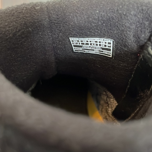 KEEN Women's Hoodoo III Low Zip - Picture 9 of 10